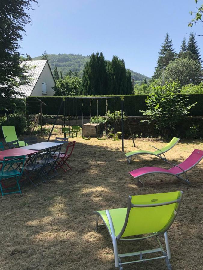 Les Gites Du Paradis Murol Exteriér fotografie